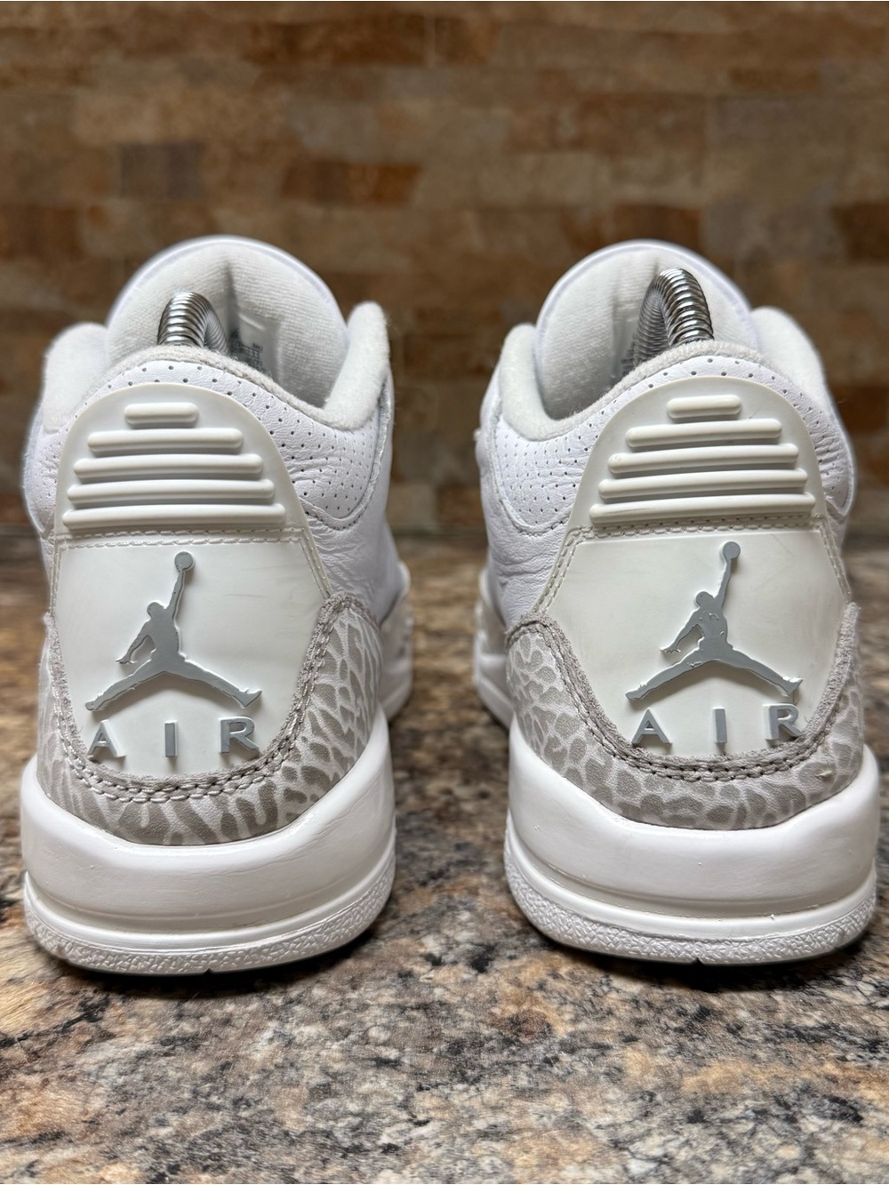 Air Jordan 3 Retro GS Pure Money Youth Size 6Y - Picture 4 of 7
